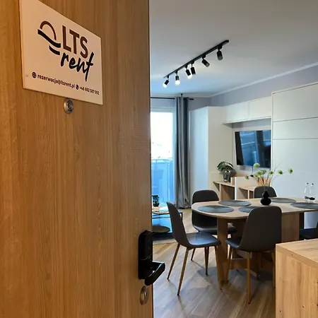 Lts Rent Luxury & Comfortable Letnica 그단스크