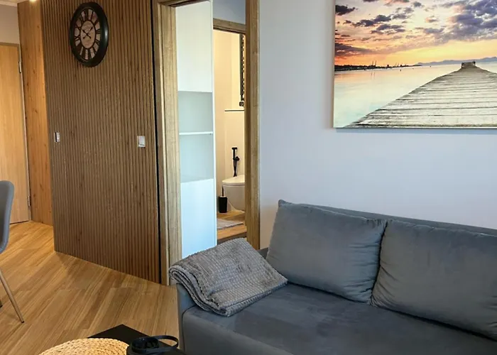 Lts Rent Luxury & Comfortable Letnica