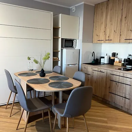 Lts Rent Luxury & Comfortable Letnica