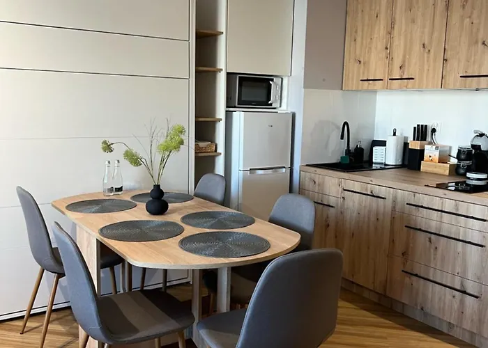 Lts Rent Luxury & Comfortable Letnica